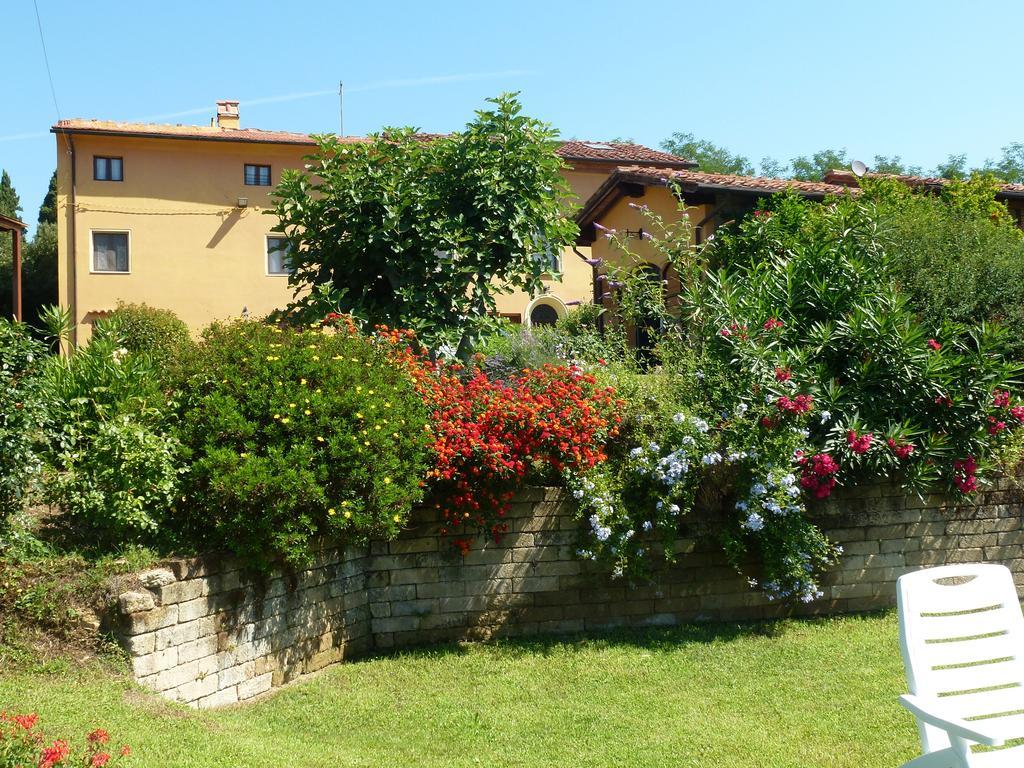 Agriturismo Poggio Al Tesoro Crespina Ruang foto